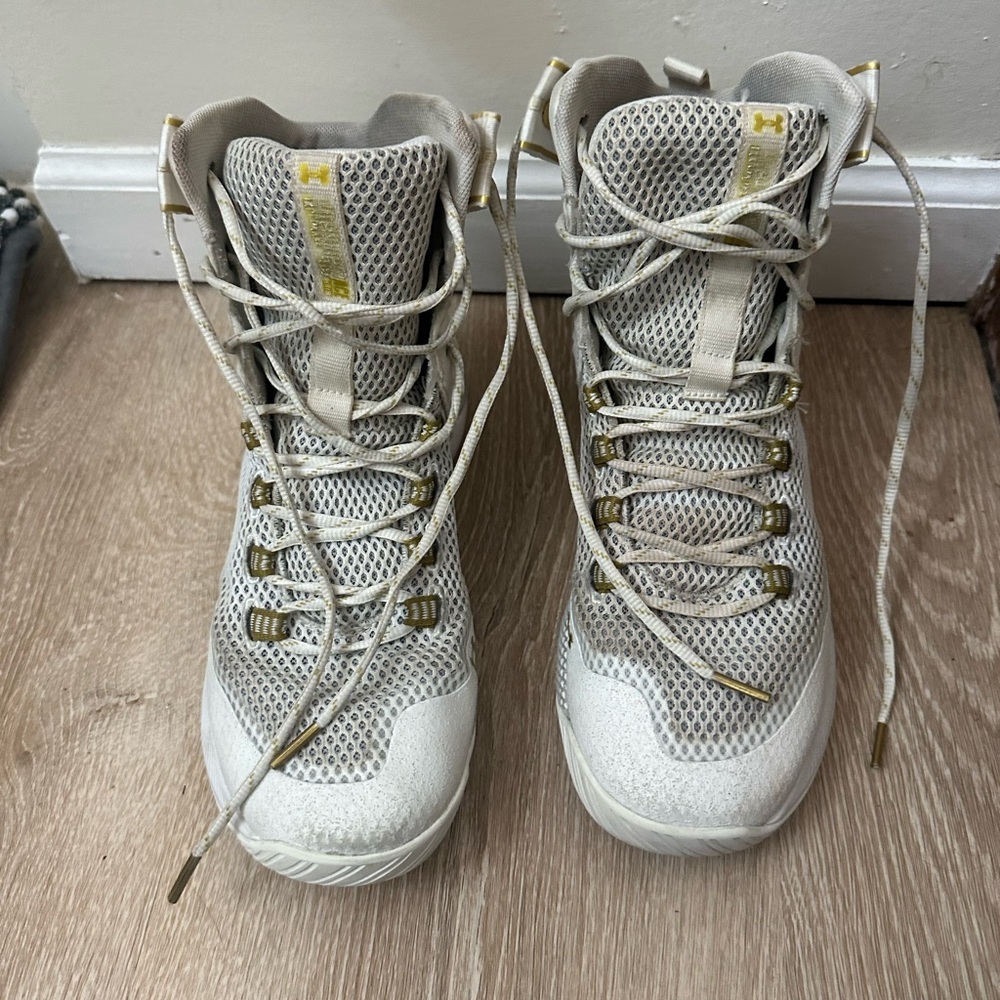 Under Armour White and Gold Athletic Shoes